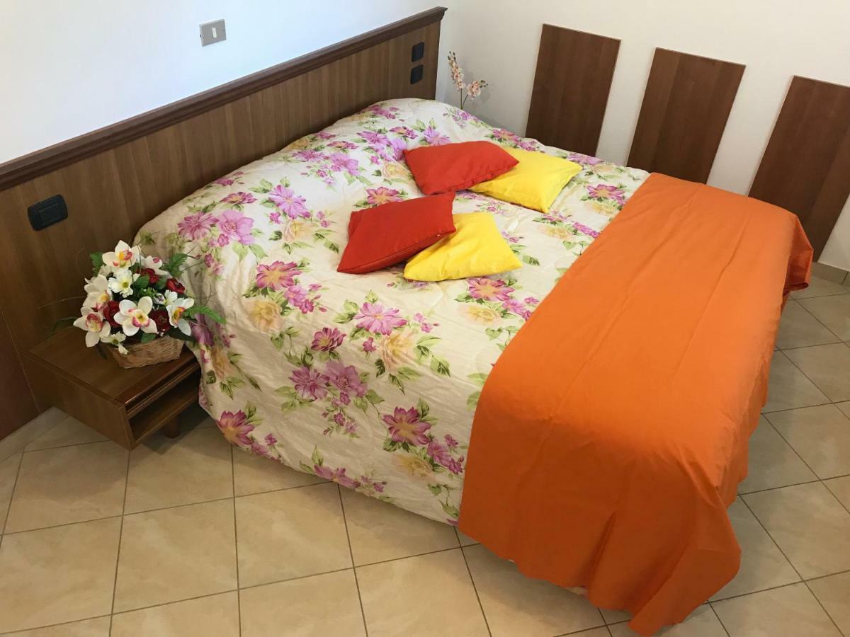 B&B Da Giorgia Crodo Eksteriør billede